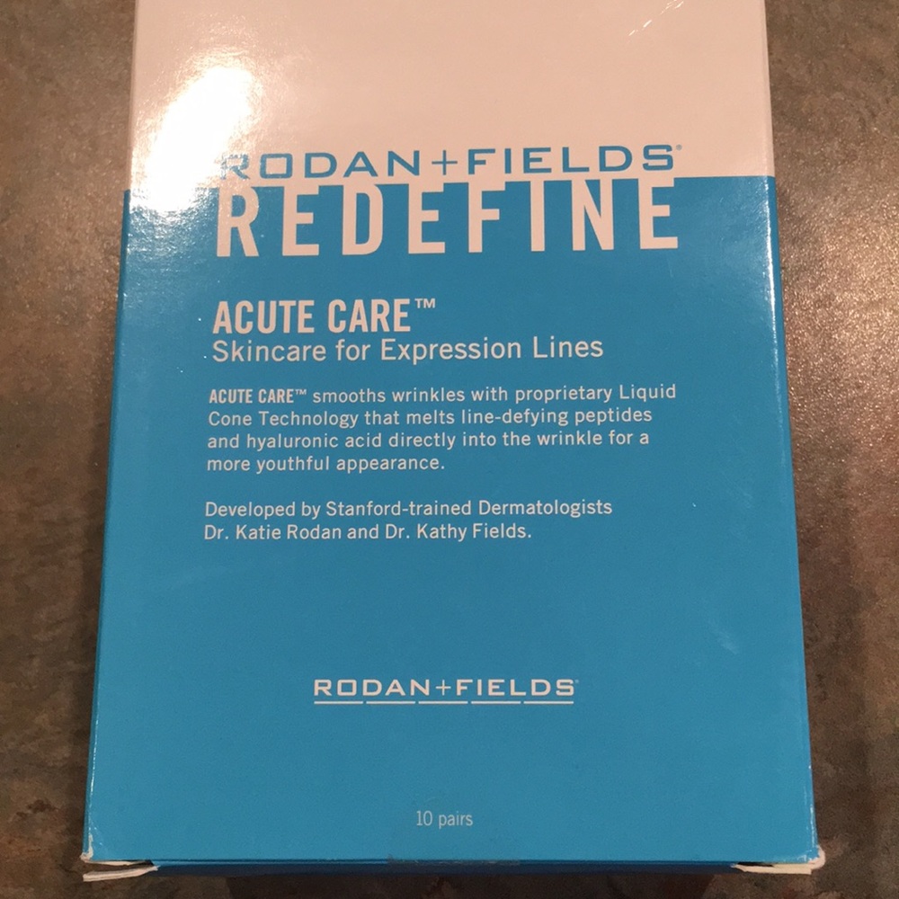 Rodan and fields acute care strips 10 NWT